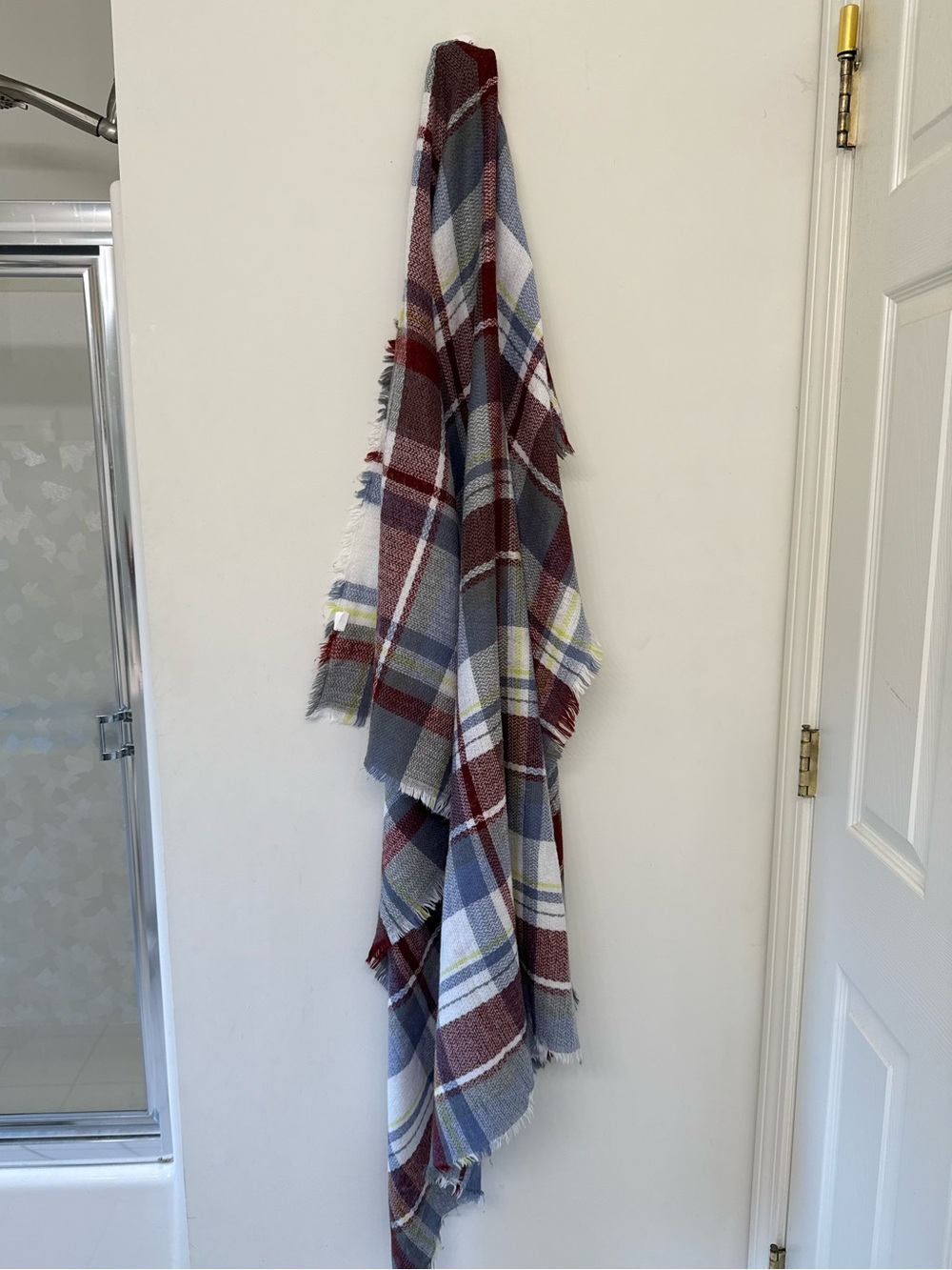 Women’s Plaid Wrap/Scarf